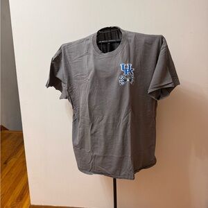 Gray Graphic Men's T-Shirt